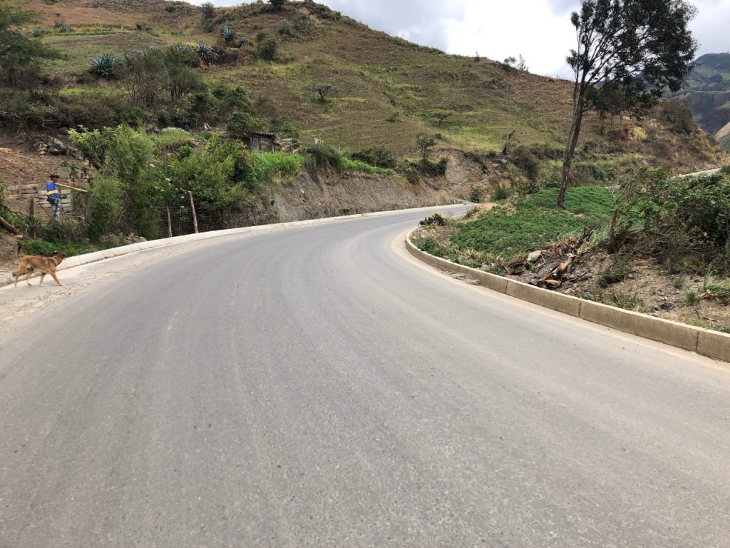 Los trabajos en el tramo Villonaco-Taquil están suspendidos.