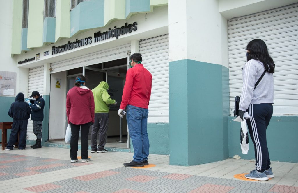 Hay distintos puntos y opciones para cumplir con los pagos.