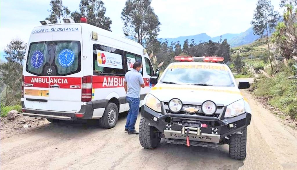 En una parte de la vía a Chantaco fue el transbordo.