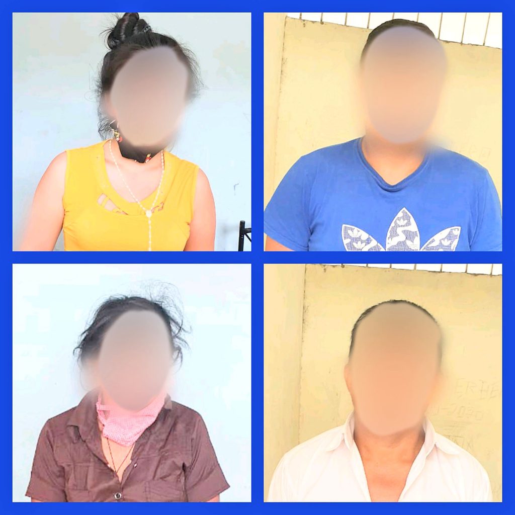 La mochila pertenecería a una de las cuatro personas.