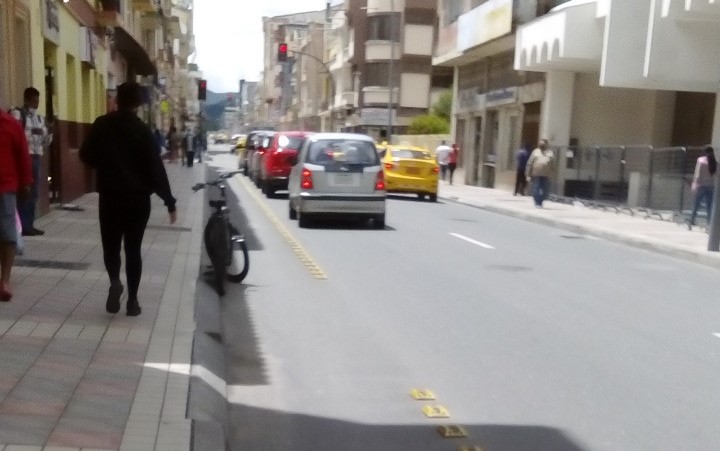 En la calle 18 de Noviembre, la ciclovía es en sentido norte sur.