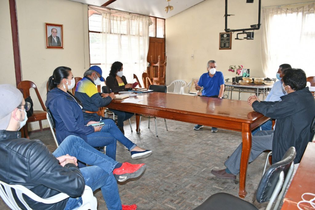 La sesión se cumplió en las instalaciones de la sede, en La Banda.