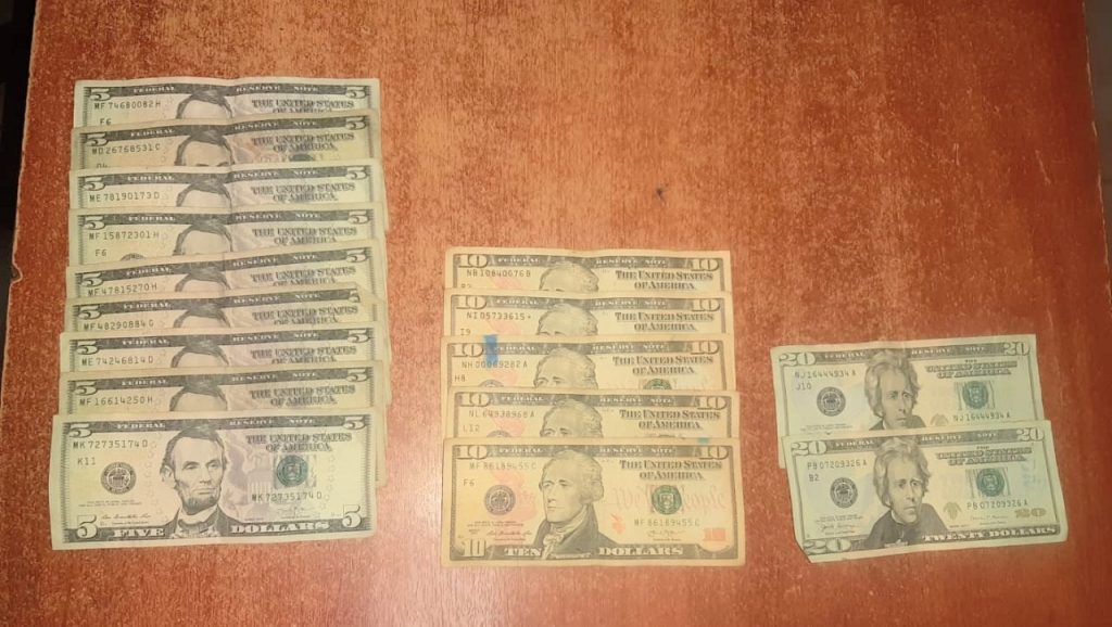 Quien transportaba el dinero no probó que él sea su dueño.