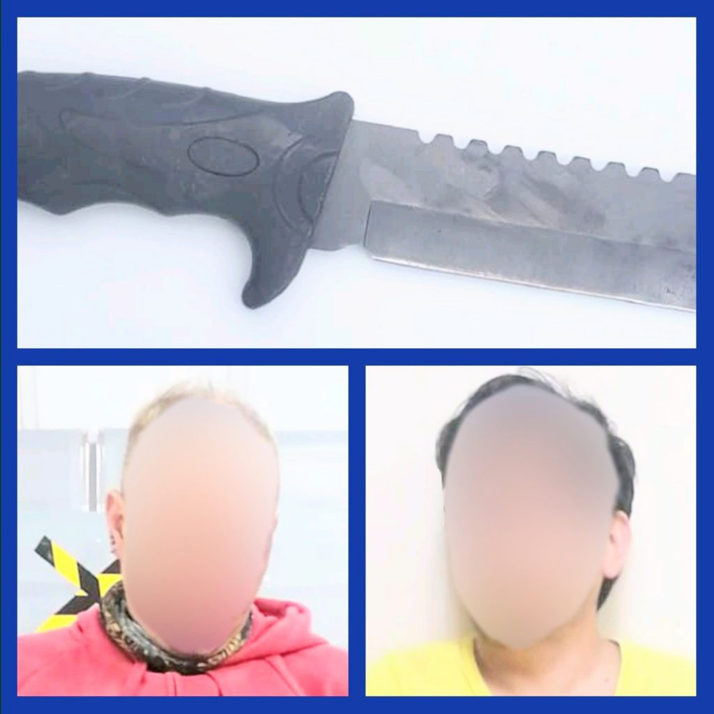 El ciudadano de la izquierda agredió con el puñal táctico al de la derecha.