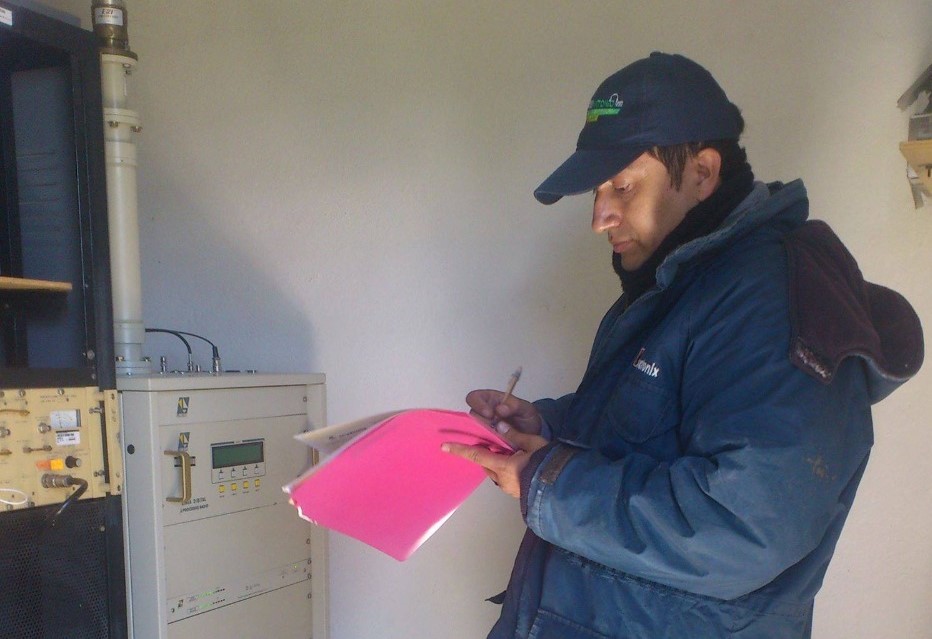 Sus avanzados conocimientos en electrónica le permitieron servir a Loja y el país.