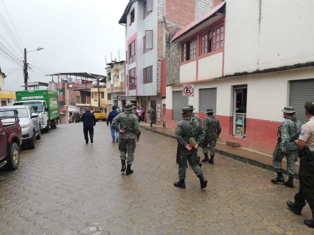 En el cantón se cumplen diversas acciones para evitar el avance del virus.