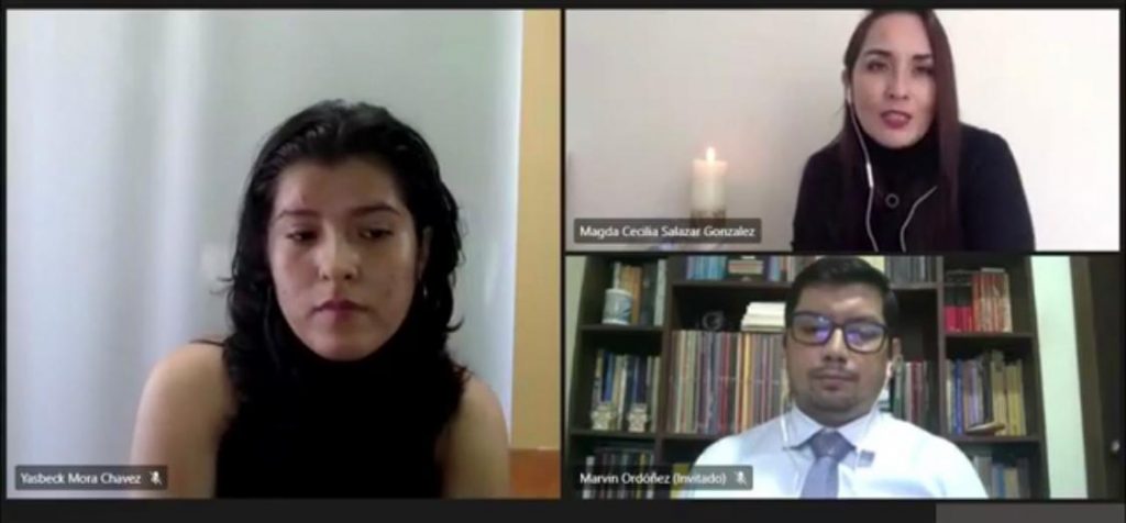 El diálogo se realizó a través de Facebook Live.