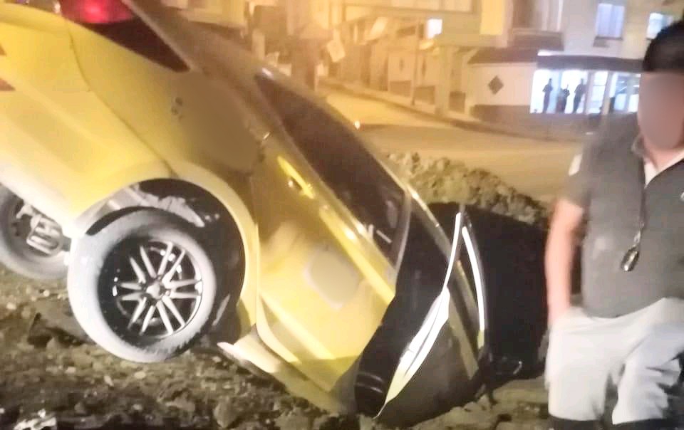 El percance ocurrió a eso de las 21:30.