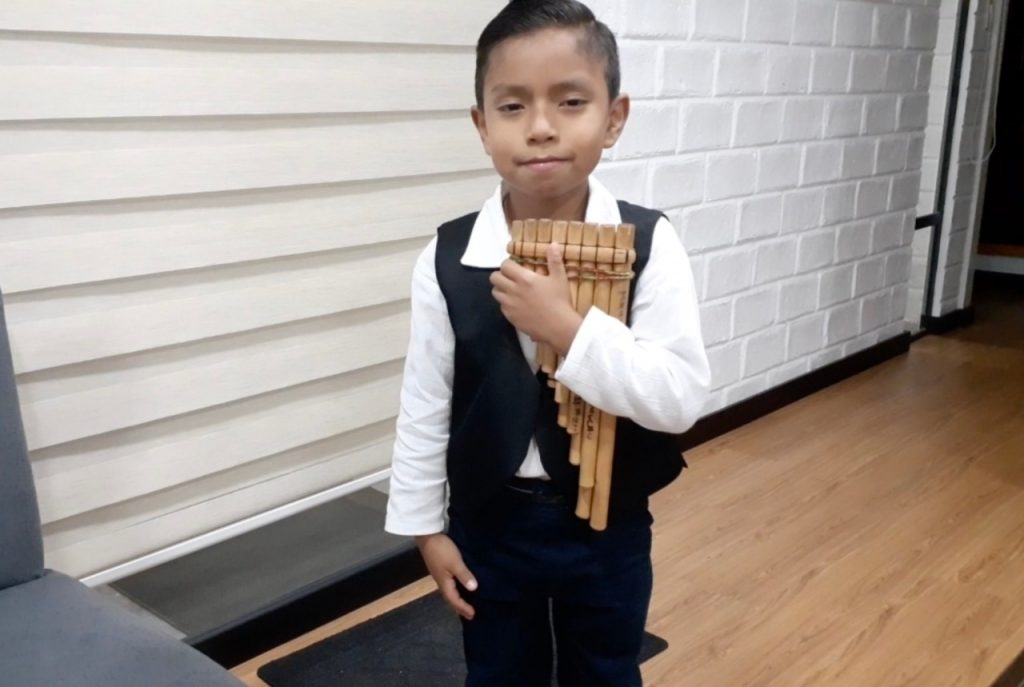 Manuel Sarmiento, ganador del primer lugar, categoría 6 - 8 años, edición 2020.