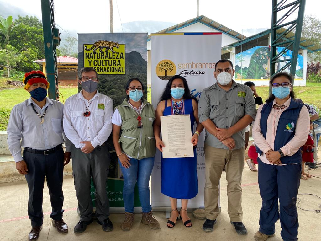 Se cumplió en evento para realizar la entrega.