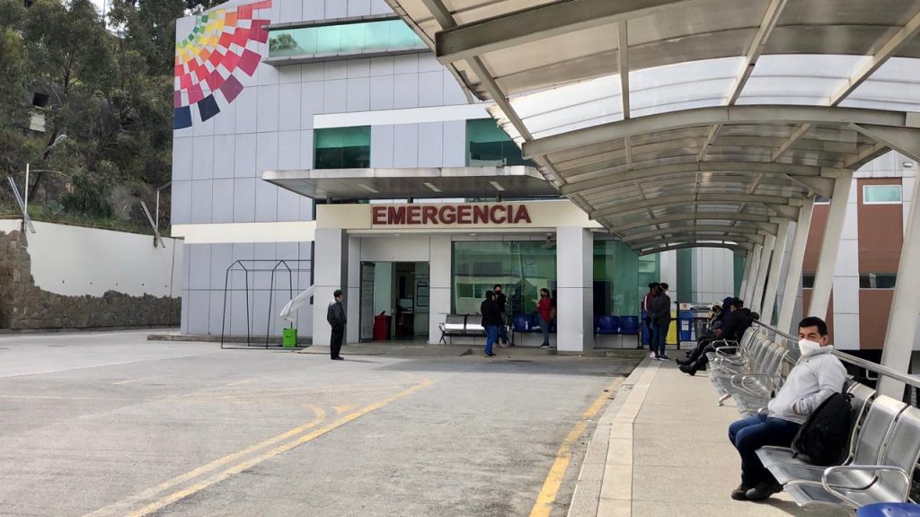 En el Hospital Isidro Ayora ubicaron áreas distintas para atender a los infantes.