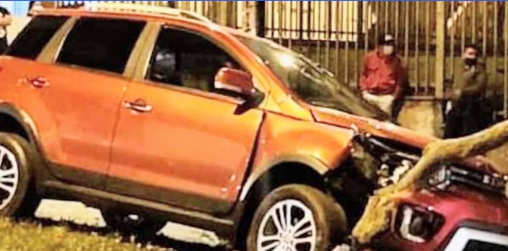 El accidente ocurrió a eso de las 22:00.