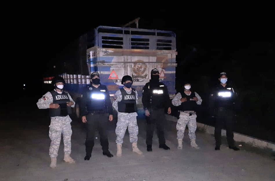 La documentación que el conductor presentó estaría alterada.