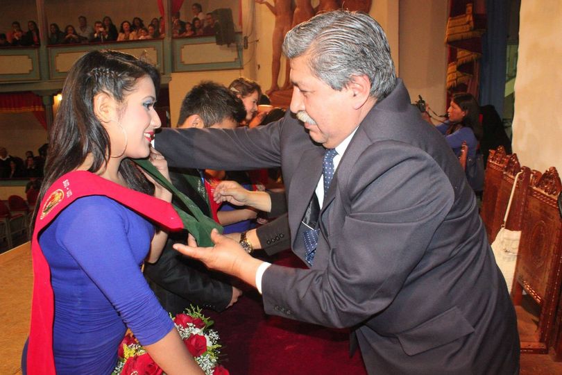 Laboró por el lapso de 40 años en la UNL.