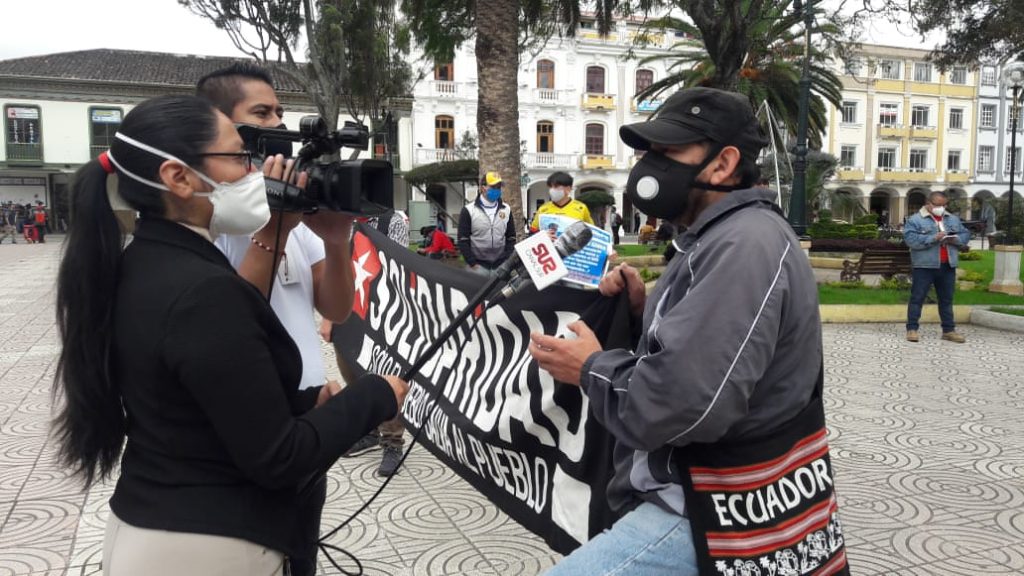 El trabajo de los comunicadores sociales, según diversos sectores, peligra con la reforma que la Asamblea eliminó el lunes pasado y que tras ello remitió al Ejecutivo.
