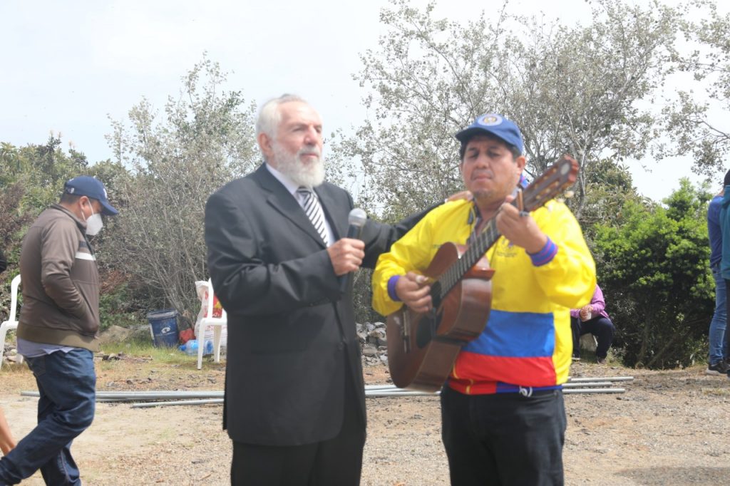 El dirigente político, Jacobo Bucaram, resaltó la trayectoria de la exprimera dama del Ecuador, Martha Bucaram de Roldós.
