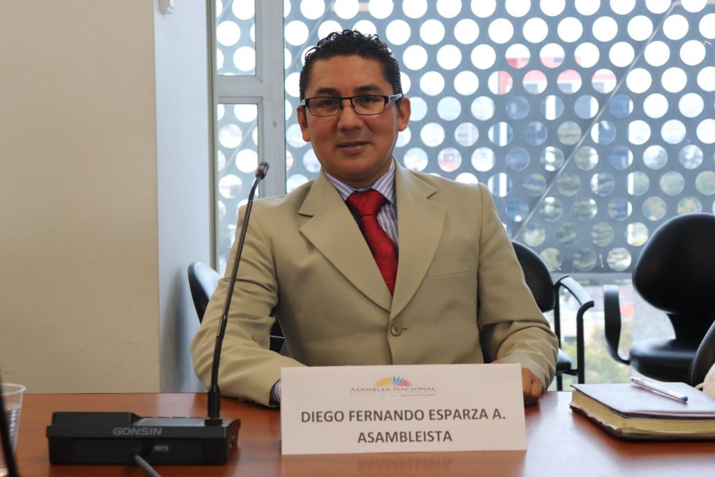 Diego Esparza Aguirre, asambleísta de Zamora Chinchipe.