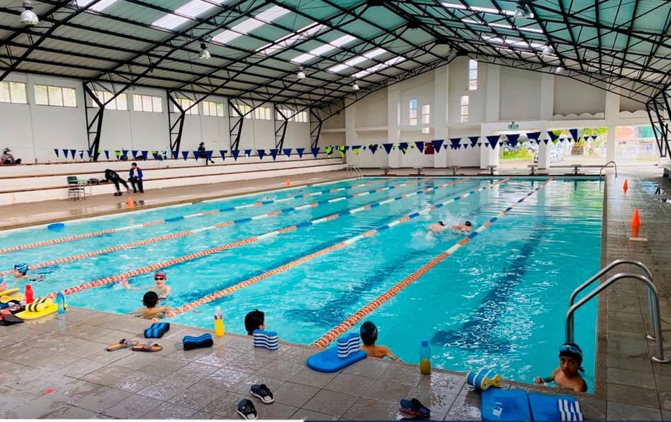 El escenario es utilizado por los deportistas federados y también por los alumnos de la institución.