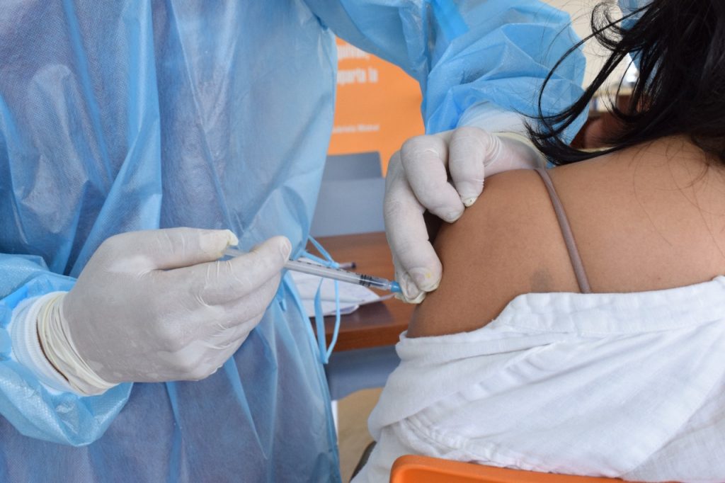 El proceso avanza, aunque el fin de semana hubo una gran afluencia de personas.