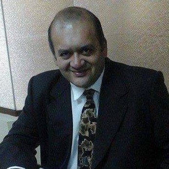 George Velásquez, abogado de Santiago Erráez.