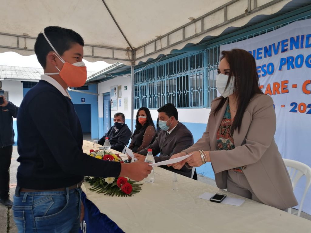 Magda Salazar González es cuestionada por su pasado político.