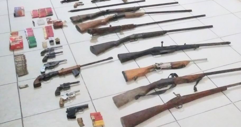 El ciudadano aprehendido estaba a cargo de ese material bélico.