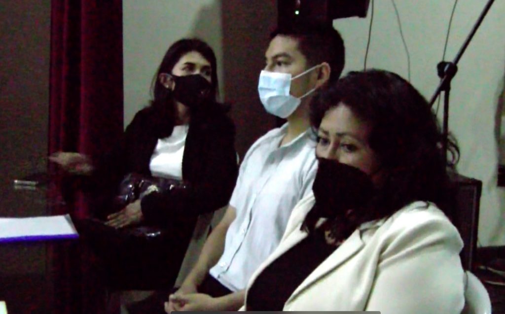 El evento, bajo medidas de bioseguridad, se cumplió en el teatrino de la vieja Casona Universitaria.