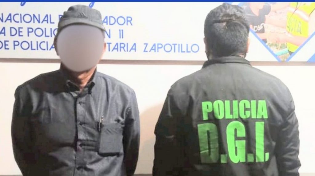Carlos C. A. no probó la legalidad de esos artefactos.