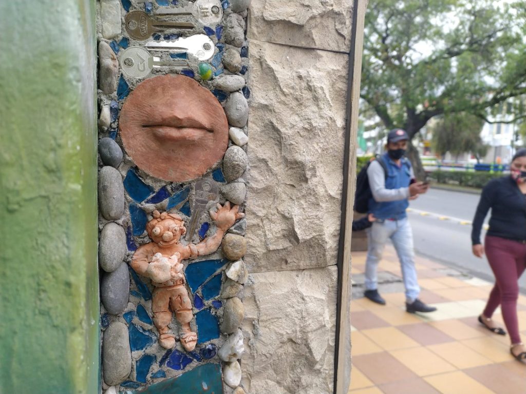 Los integrantes del colectivo exhortan a los ciudadanos a no destruir estas intervenciones artísticas y que más bien, ayuden en su preservación.
