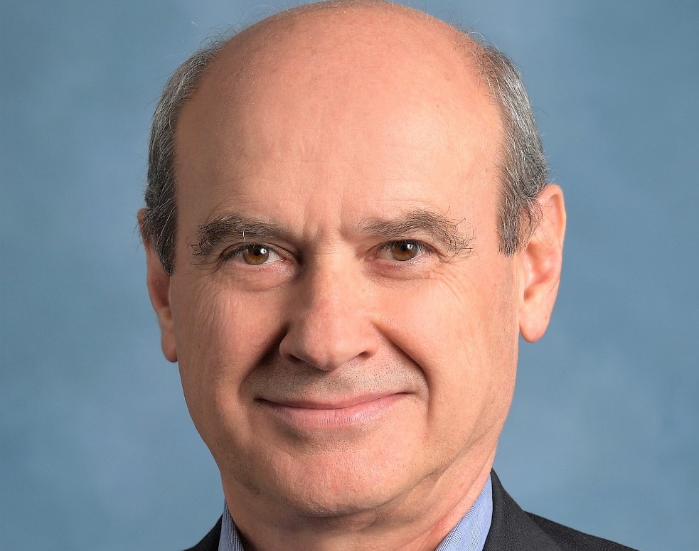 José Luis Cañadas es el director médico de Roche Ecuador.