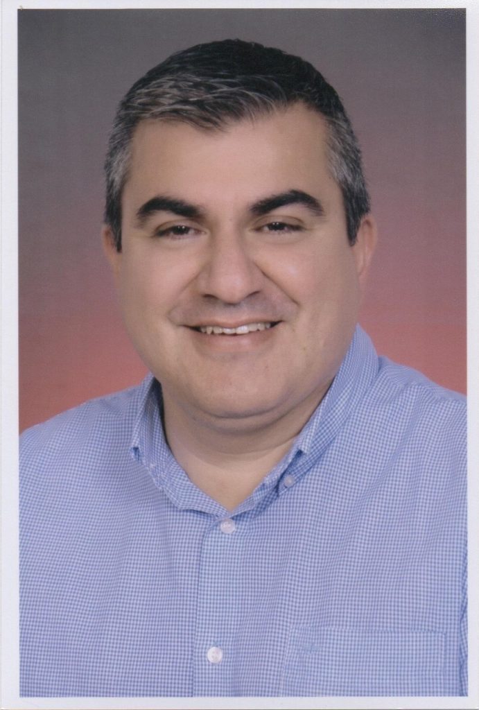 Jaime Oswaldo Ludeña Sánchez, vicerrector del establecimiento, invita a toda la comunidad a participar de los festejos.