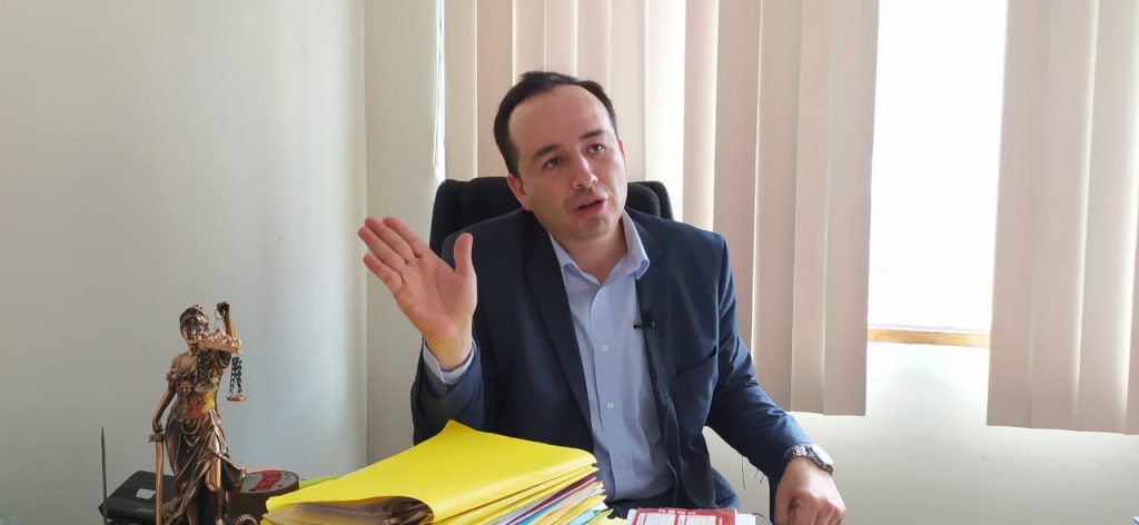 José Paúl Luzuriaga, abogado del exalcalde, dice que la verdadera motivación de esta denuncia es política.