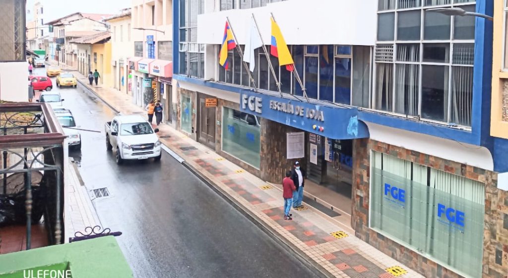 La uniformada se presentará dos veces a la Fiscalía de Loja.