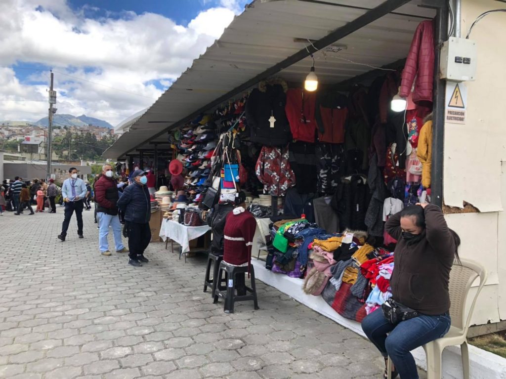 Por lo menos unos 300 expositores participan del evento.