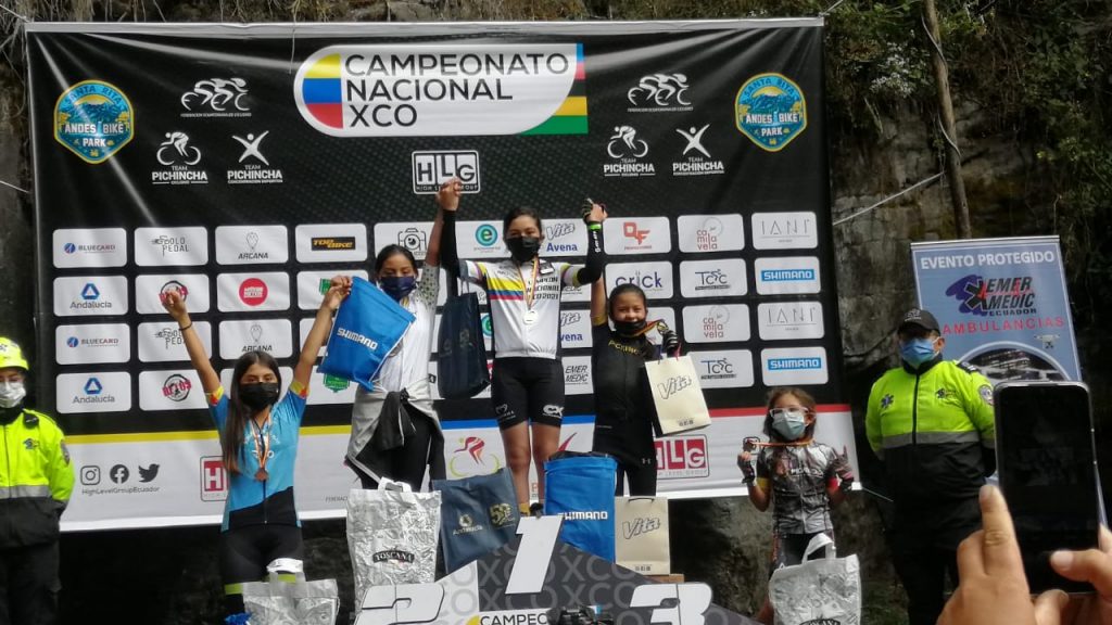 Julieta Luzuriaga tiene 11 años y un futuro prometedor por delante.