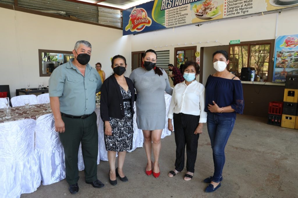 Se cumplió un sentido homenaje a los hoy exempleados públicos.