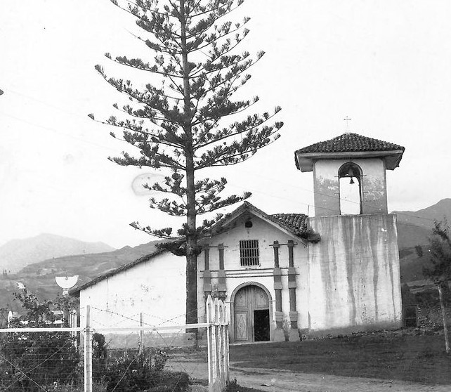 La iglesia de El Valle, según los archivos históricos, data de la época colonial.