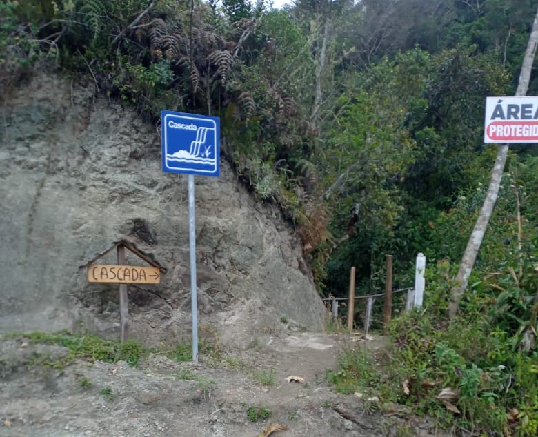 En el sitio fue cerrado por personas que dicen ser las propietarias.