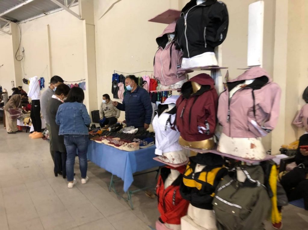 En el Complejo Ferial hasta el jueves se cumplirá la Feria del dulce.