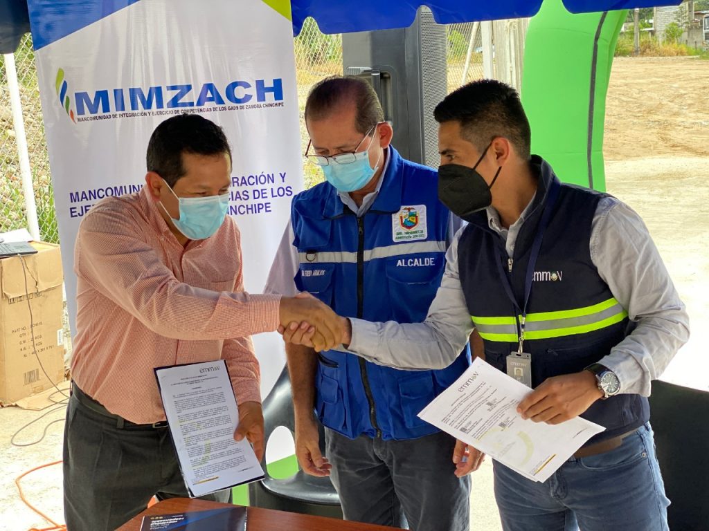 Hubo un evento público en donde se otorgó el permiso de circulación a la empresa.