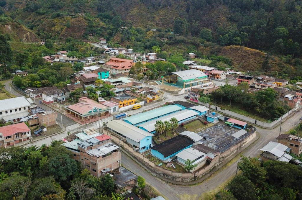 La parroquia cuenta con varios atractivos turísticos.
