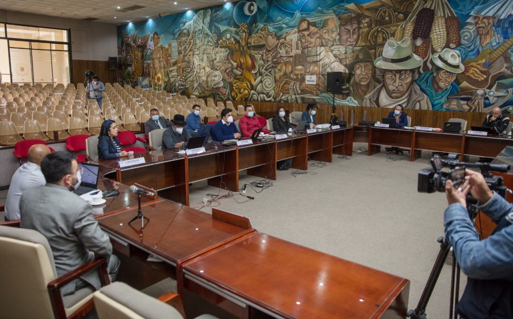 En el Salón del Cabildo se desarrolló la reunión.