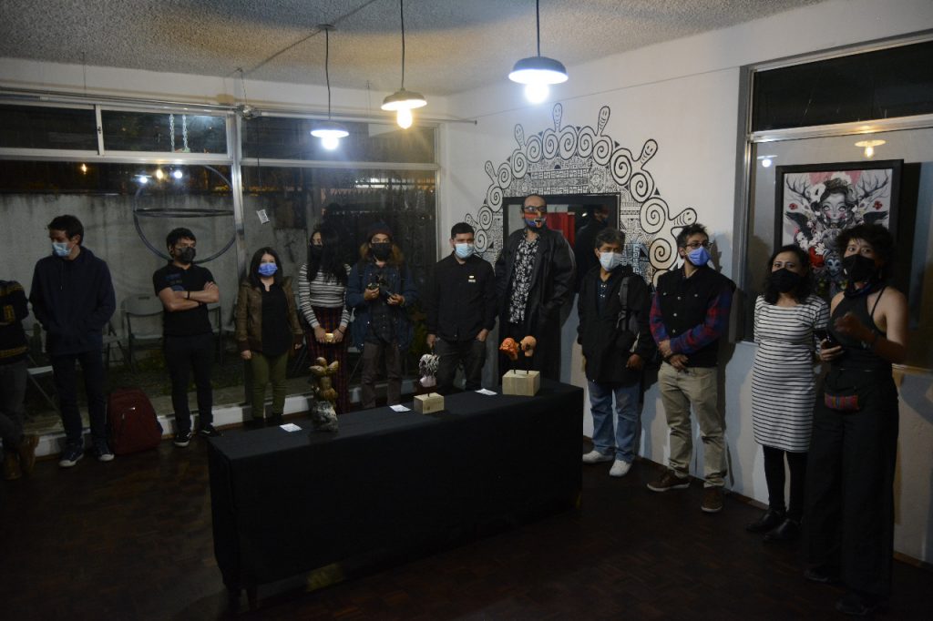 El acto de inauguración se cumplió con la participación de artistas y más invitados. (Foto: Colectivo Buroh).