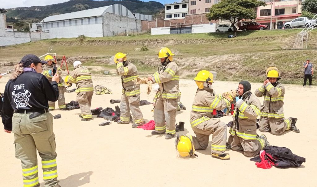 Los casacas rojas cumplieron cada una de las actividades.