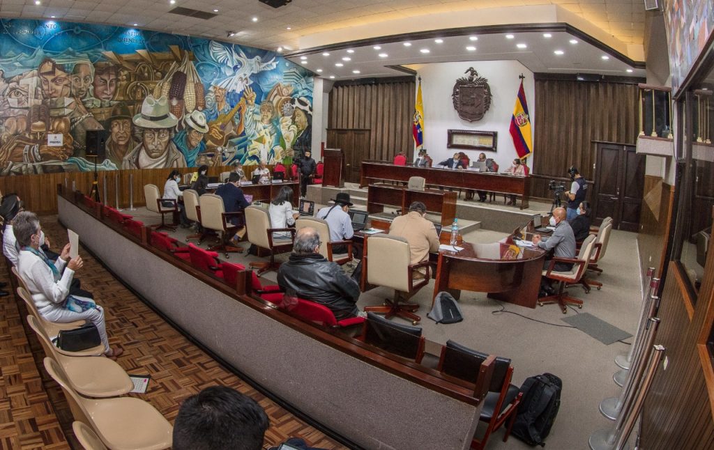 Seis miembros del Concejo Cantonal decidieron no dar paso.