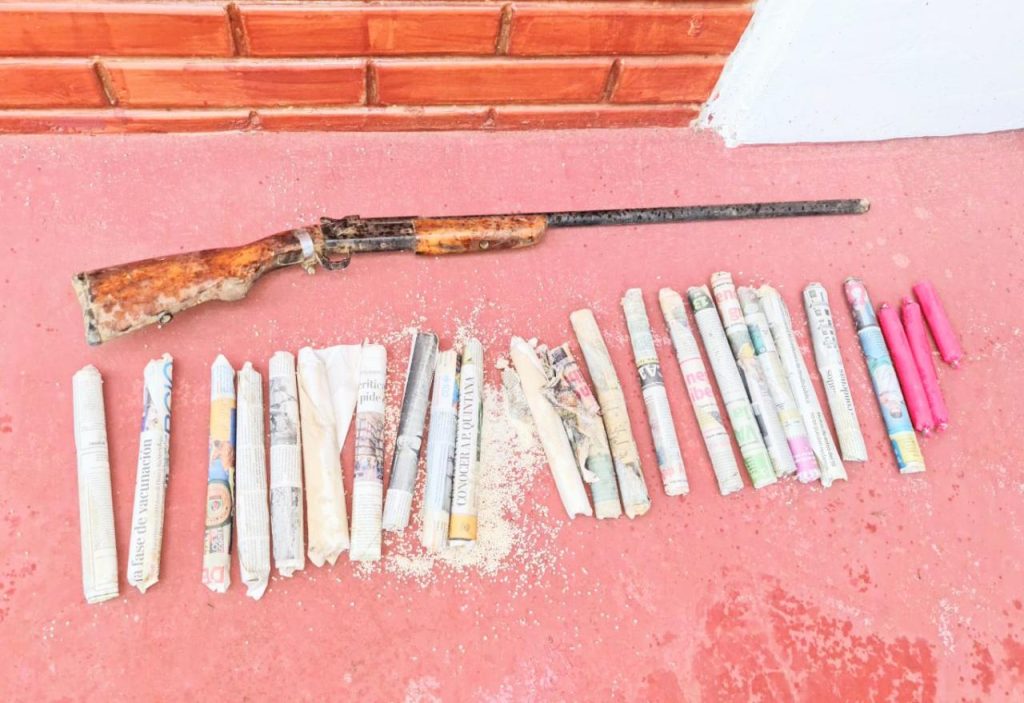 Los artefactos no fueron justificados por quien los tenía.