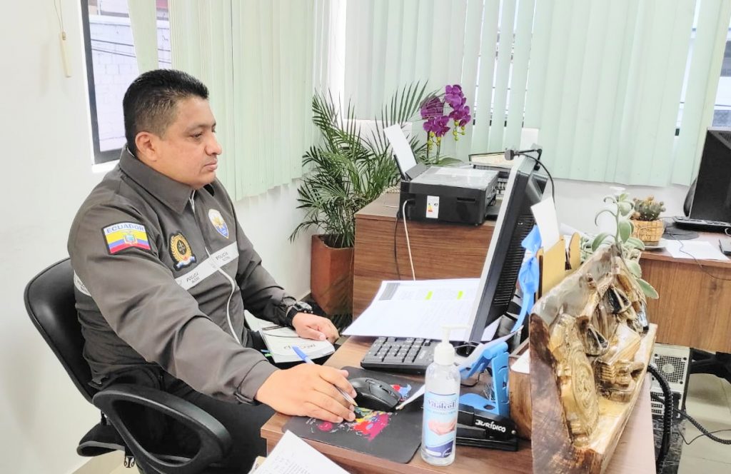 Luis Morocho Romero, asesor jurídico de la Policía de Loja, intervino en la audiencia virtual.