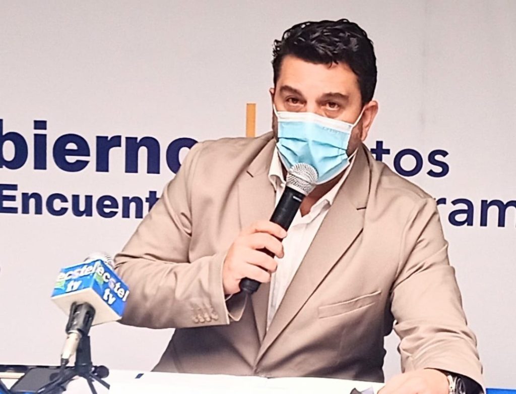 El Gobernador de Loja dice que los atentados no están dirigidos a una determinada empresa.