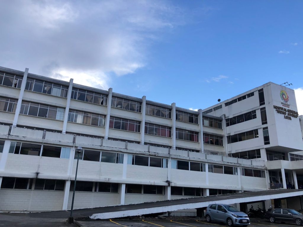 Están disponibles 16 camas para pacientes Covid-19.