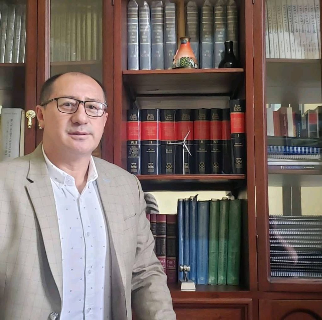 Patricio Valdivieso intervino como ‘amicus curiae’ en la audiencia de apelación en contra de la sentencia que obliga al Municipio a pagar cerca de 12 millones de dólares a Safety.